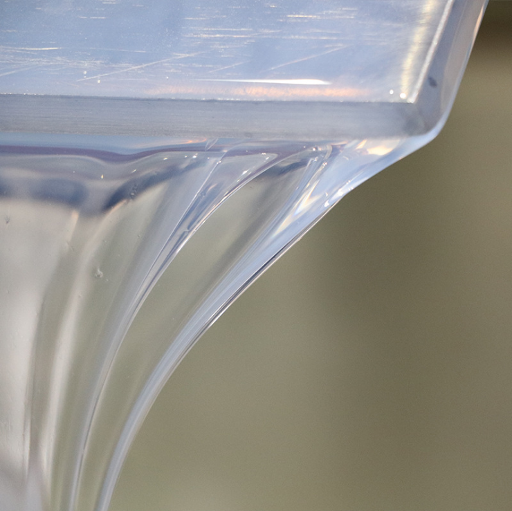透明液體硅膠氣泡難抽干凈怎么辦？